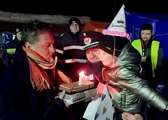 Refugee Camp Volunteers And Local Authorities Throw A Surprise Birthday Party For A 7-Year-Old Ukrainian Girl