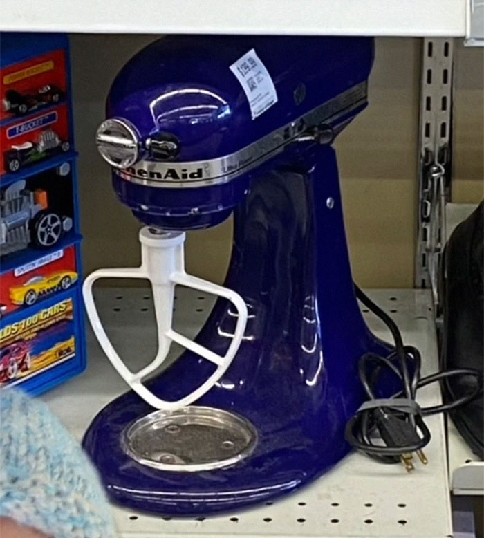 Woman Flabbergasted At Thrift Store's Prices, Calls Them Out By Sharing 14 Examples Woman Flabbergasted At Thrift Store's Prices, Calls Them Out By Sharing 14 Examples