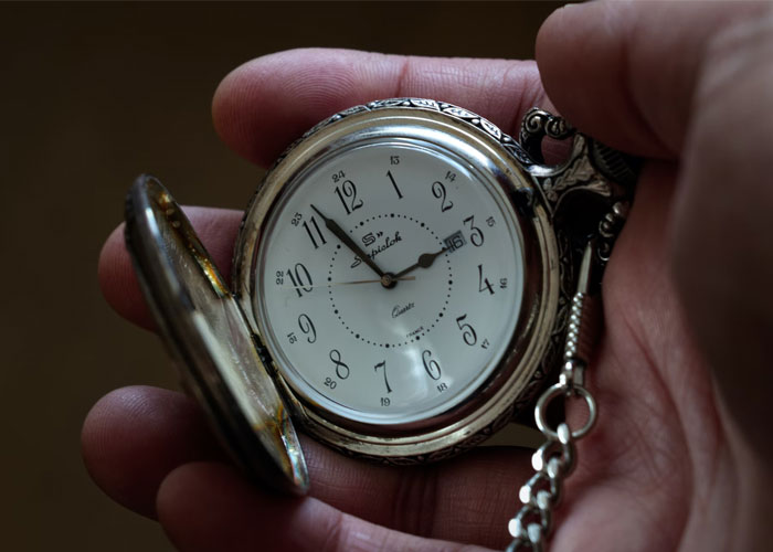 Daughter Wonders If She's A Jerk For Ruining Her Birthday Party Because She Didn't Get Great-Grandfather's Pocket-Watch