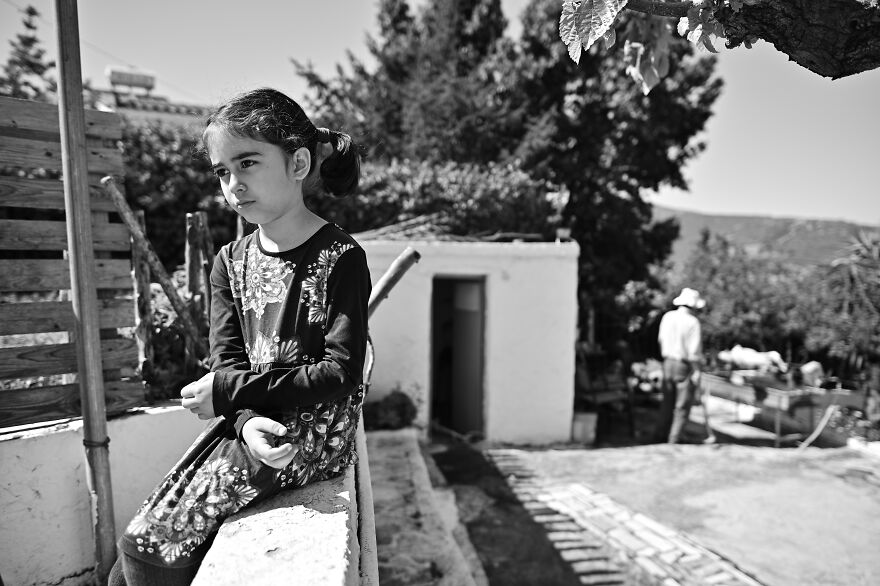 Black And White Documentary Photos From My Extended Family Spending Time Outdoors