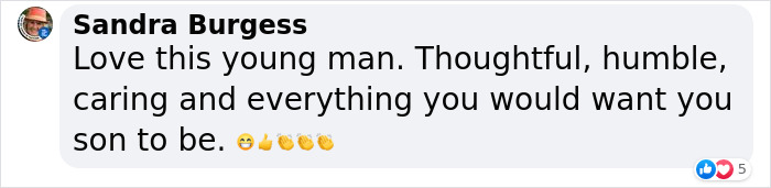 Keanu Reeves Turned Up At Sandra Bullock's Doorstep Unannounced With Champagne And Truffles After She Mentioned She'd Never Had Them Keanu Reeves Turned Up At Sandra Bullock's Doorstep Unannounced With Champagne And Truffles After She Mentioned She'd Never Had Them