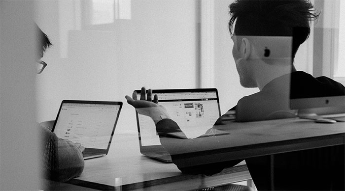 Person Quits After 3 Days Of Work After They Realized The Hybrid Work Model Was A Lie Person Quits After 3 Days Of Work After They Realized The Hybrid Work Model Was A Lie