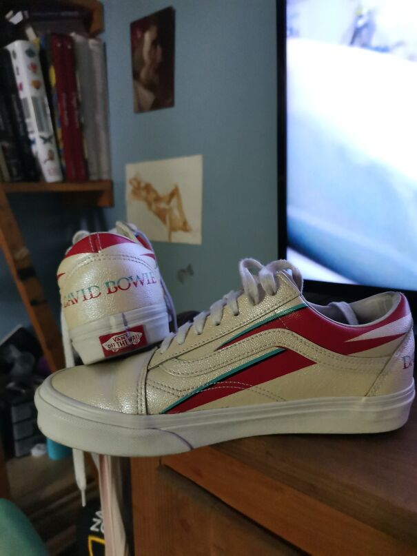 These David Bowie's Limited Edition Vans. They Came Out On My Birthday, And I Get To The Store Just In Time To Grab The Last Pair On My Size!