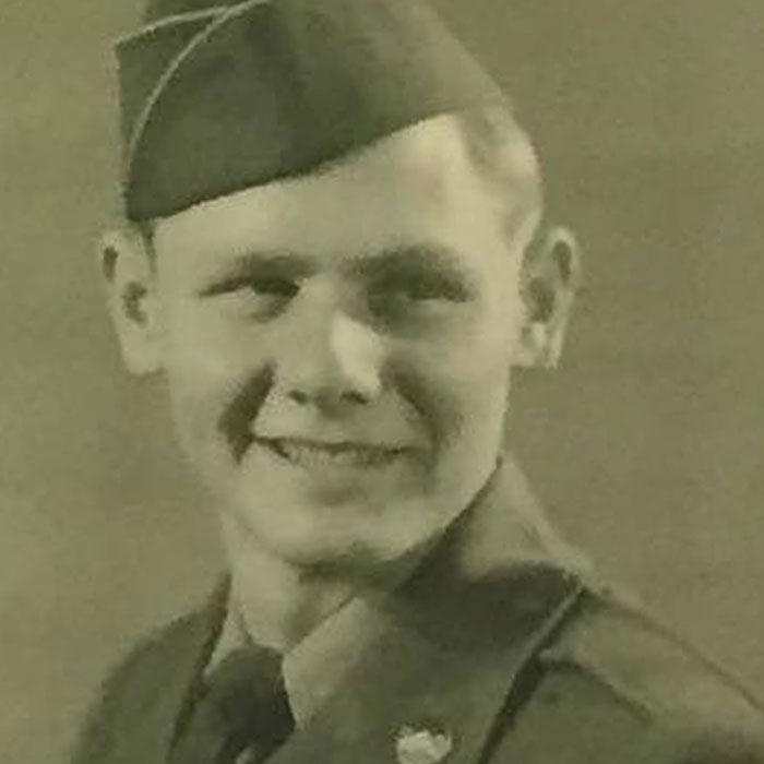 20 Heartwarming Photographs Of Couple Celebrating 70 Years Of Marriage Make Us Believe In Love Again 20 Heartwarming Photographs Of Couple Celebrating 70 Years Of Marriage Make Us Believe In Love Again