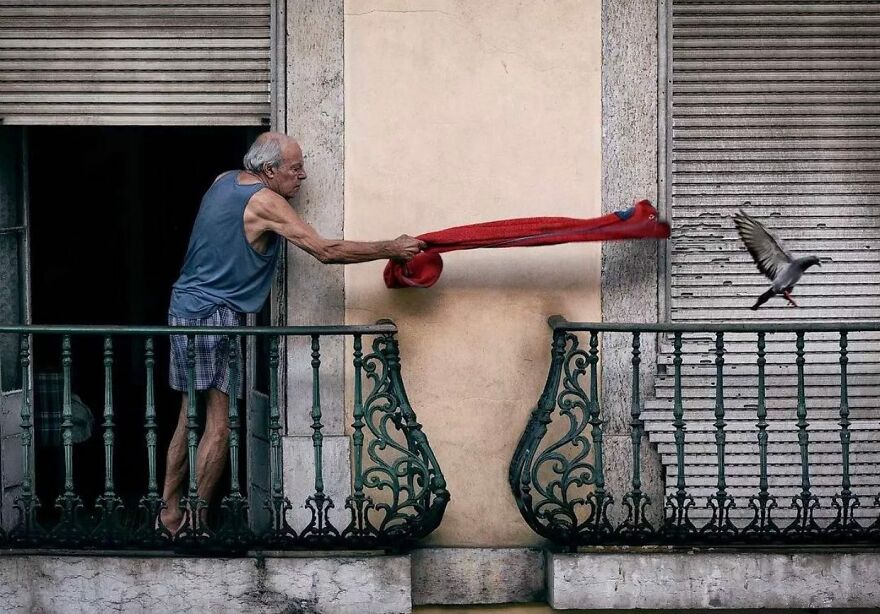 This Instagram Account Features Amusing Street Photographs And Has More Than 500 Thousand Followers (95 New Pics)