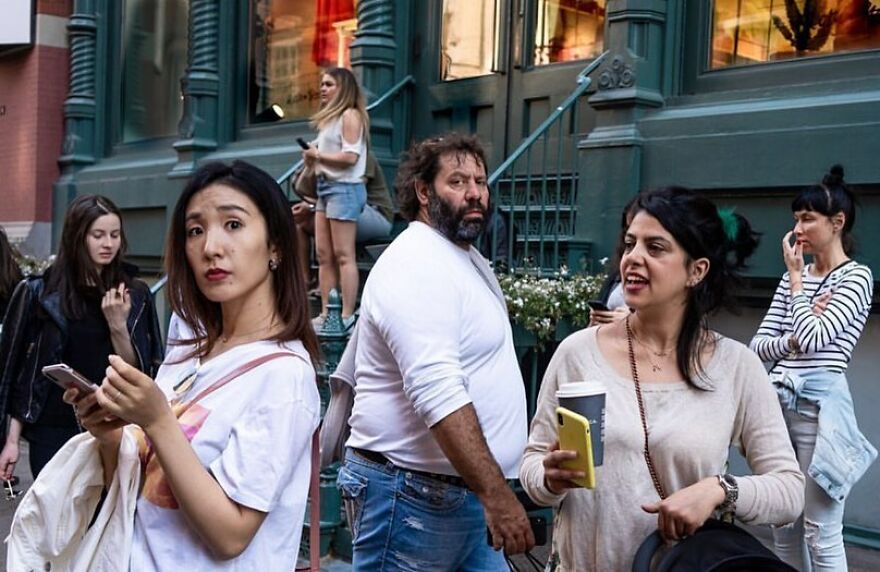 This Instagram Account Features Amusing Street Photographs And Has More Than 500 Thousand Followers (95 New Pics)