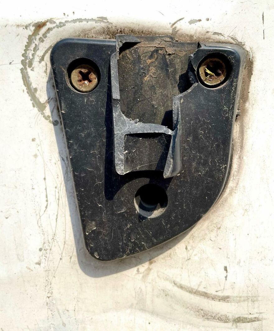 This Instagram Account Features Amusing Street Photographs And Has More Than 500 Thousand Followers (95 New Pics)