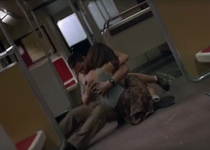 Keanu Reeves Turned Up At Sandra Bullock's Doorstep Unannounced With Champagne And Truffles After She Mentioned She'd Never Had Them Keanu Reeves Turned Up At Sandra Bullock's Doorstep Unannounced With Champagne And Truffles After She Mentioned She'd Never Had Them