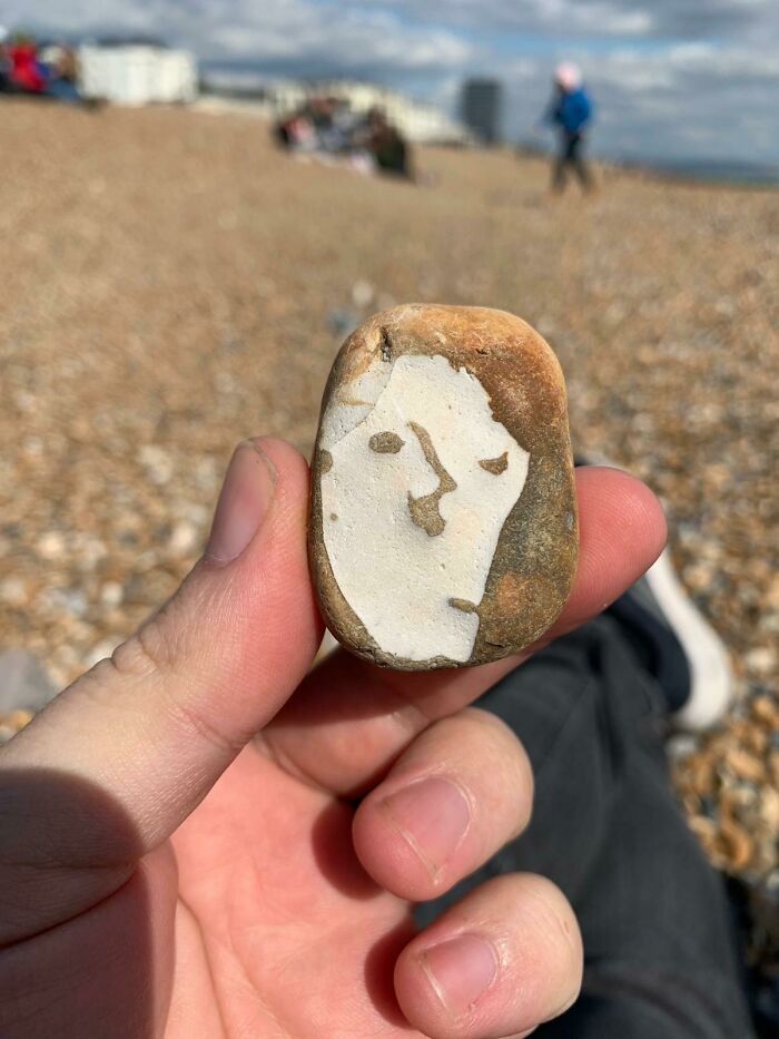 Pebble Picasso