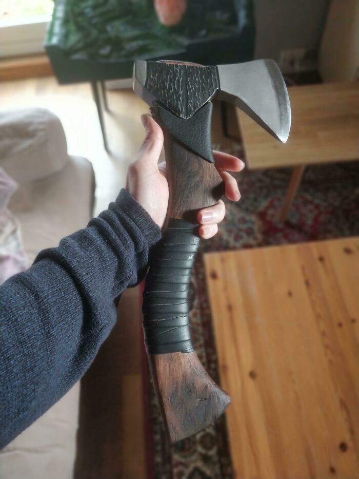 I Made An Axe. His Name Is Bogravn