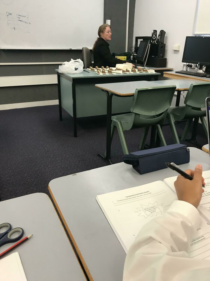 My Underpaid Elderly Teacher Buys Cake For The Class On The Second Last Day Of Term