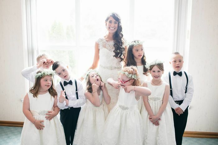 Special Education Teacher Has Her Entire Class As Members Of Her Wedding Party
