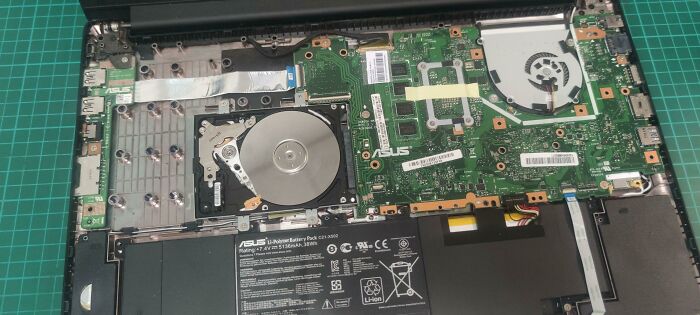 Customer States: Took Laptop Apart To Get Data Off And Could Not Figure Out How. Left The Screws Off For You To Make It Easier. Data Super Important!!