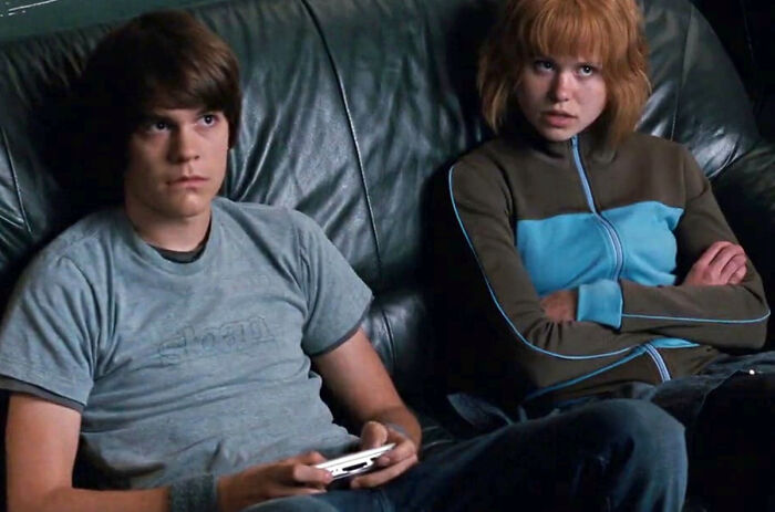 In Scott Pilgrim vs. The World (2010), Neil Is Wearing A Sloan Shirt. This Is A Canadian Rock Band. Chris Murphy, A Member Of The Band, Was The Music Coach For Michael Cera And The Other Actors.