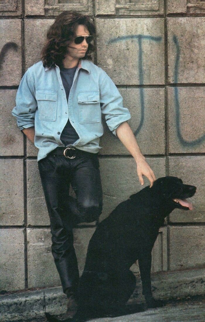 Just Noticed That Jim Morrison’s Outfit In The Desert Scene In Wayne’s World 2 Was Based On This 1968 Photo Of Jim And His Dog!