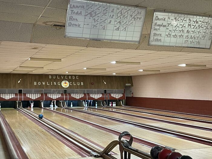 I Bowled At A Vintage Alley Where Actual People Reset The Pins And Roll The Bowling Balls Back. The Scores Are Kept On Glass And Projected Above