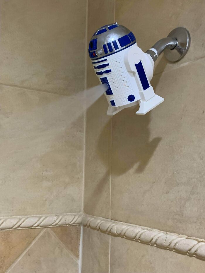 R2-D2 Shower Head In My Airbnb