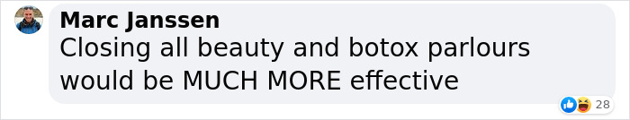 Russian Influencers Are Destroying Chanel Bags In Protest Of Sales Ban, The Internet Puts Them In Place By Reminding About The War That's Still Going On Russian Influencers Are Destroying Chanel Bags In Protest Of Sales Ban, The Internet Puts Them In Place By Reminding About The War That's Still Going On