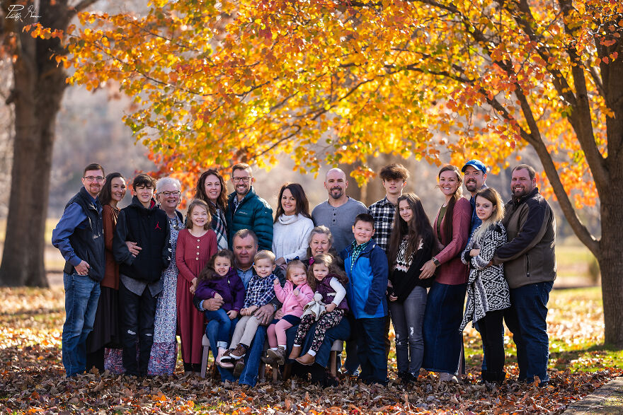 I Shoot Large Group Shots With A Telephoto Lens (14 Pics)