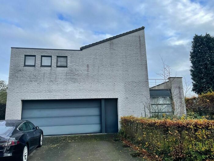 New Wave Of Uglybelgianhouses Coming