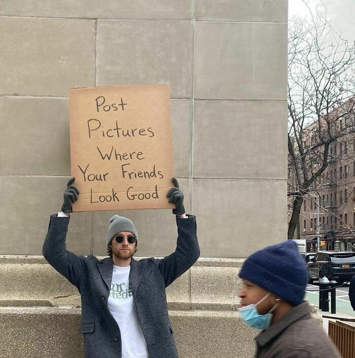 40 Times “Dude With Sign” Did Everyone A Public Service And Protested Everyday Annoying Things (New Pics)