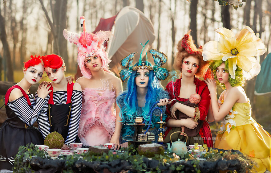 Alice's Forgotten: I Created A Photoshoot Of Alice In Wonderland Characters Who Aren't The Main Characters
