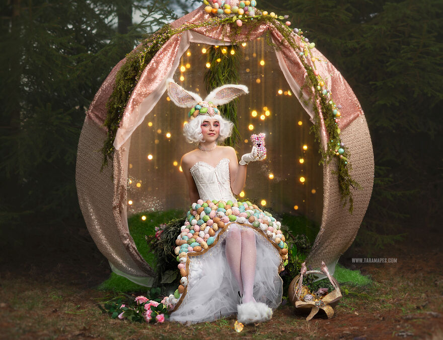 "Meet The Haute Hare": I Created A Themed Photoshoot For A Couture Easter Bunny (15 Pics)