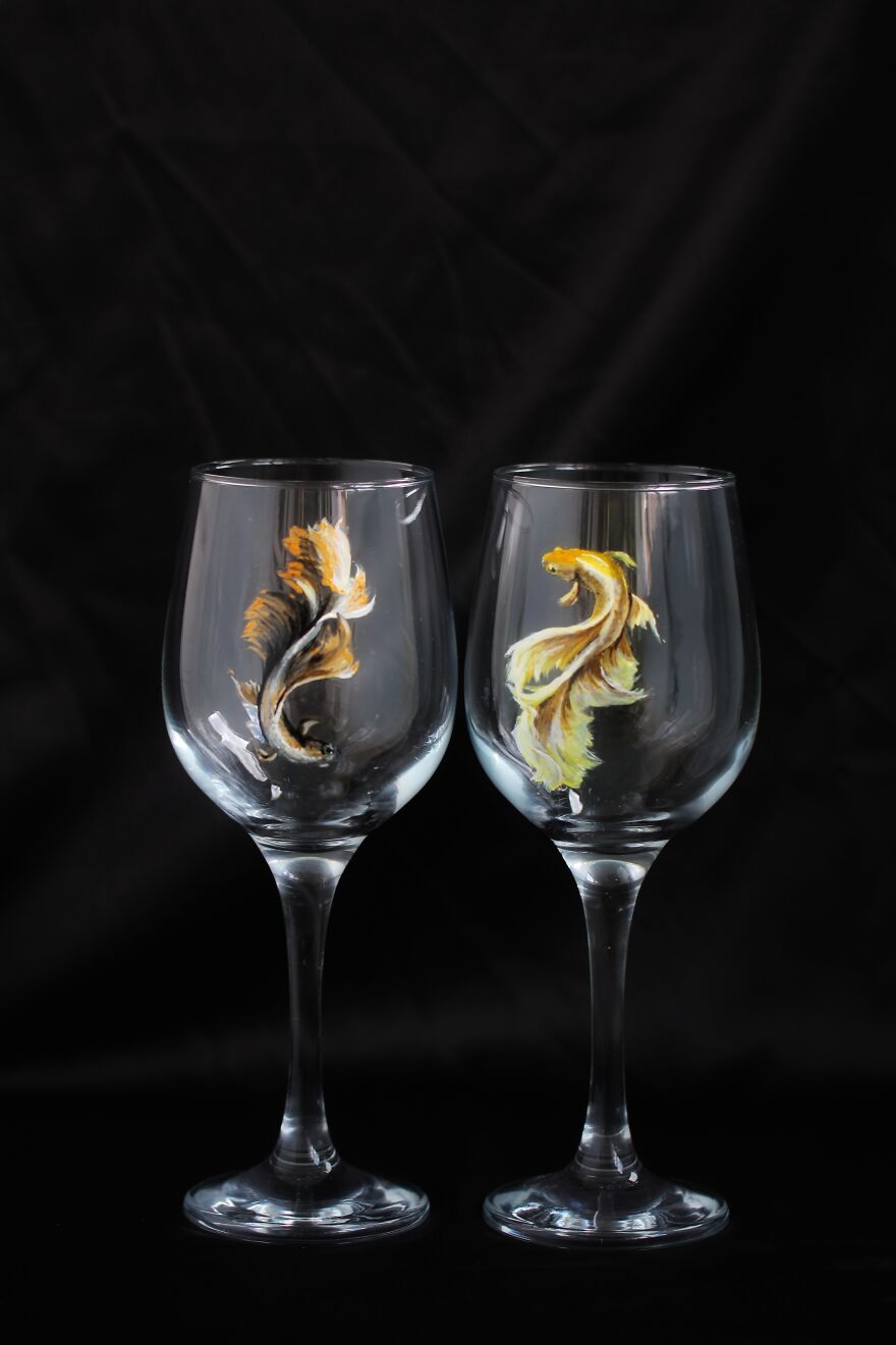 Romantic Couple Wine Glasses