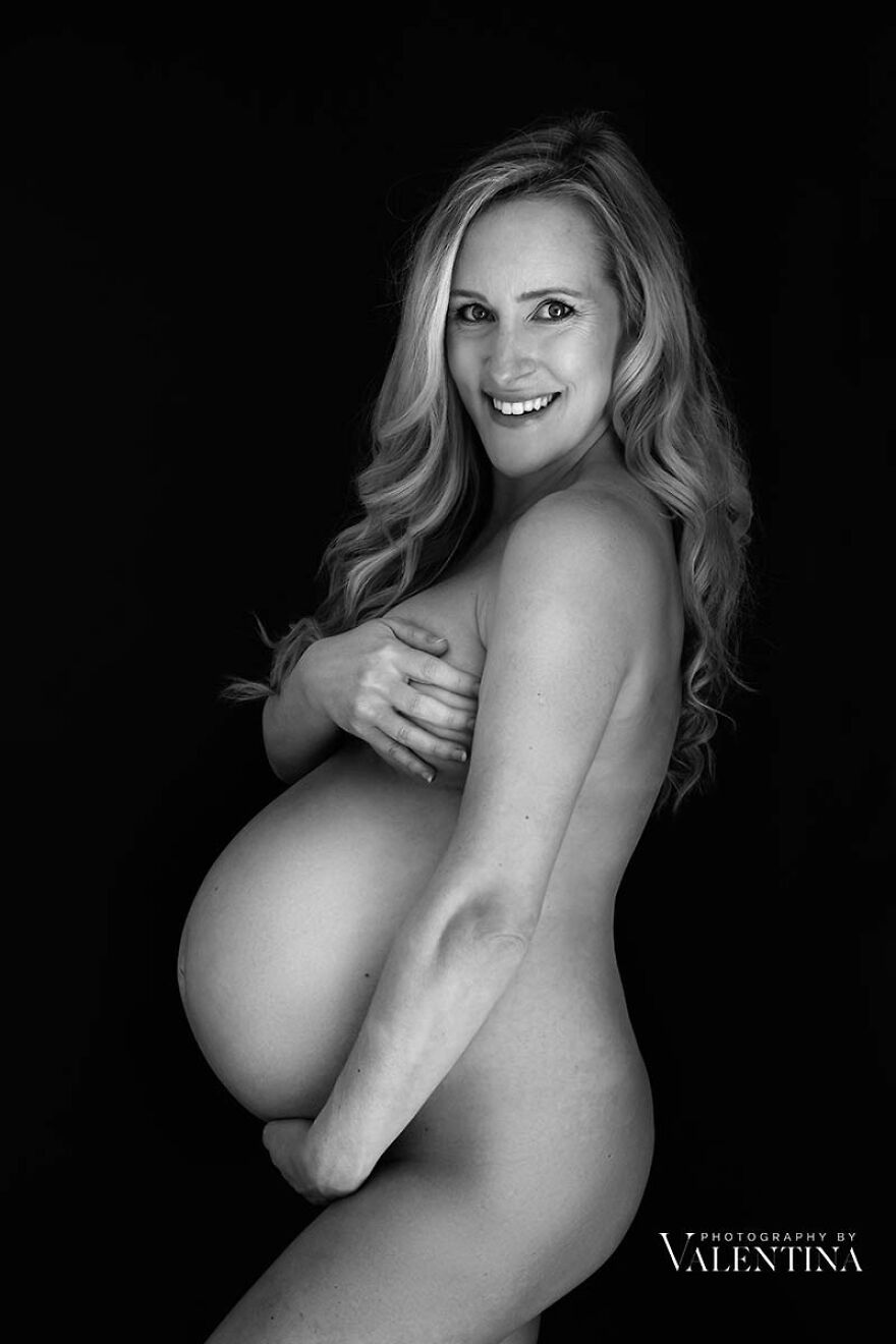 I Take Photos Of Pregnant Women To Show How Strong They Are