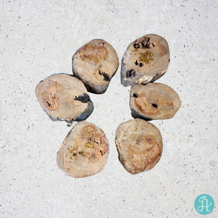 I Turned Reclaimed Wood Pieces Into Functional Home Or Office Décor (24 Pics)