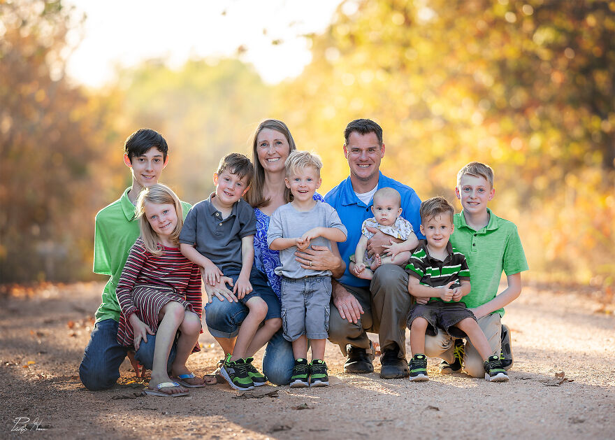 I Shoot Large Group Shots With A Telephoto Lens (14 Pics)
