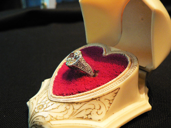 Man Doesn’t Want His Brother’s Family In His Home After His 9-Year-Old Nephew Steals An Engagement Ring He Bought After A Year Of Saving Man Doesn’t Want His Brother’s Family In His Home After His 9-Year-Old Nephew Steals An Engagement Ring He Bought After A Year Of Saving