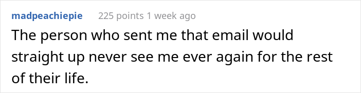 Woman Shares Her Boss' Delusional Email With Out-Of-Touch Rules After 3 Employees Quit At The Same Time Woman Shares Her Boss' Delusional Email With Out-Of-Touch Rules After 3 Employees Quit At The Same Time