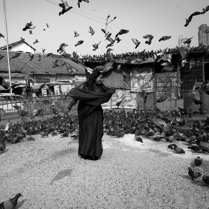 I Decided To Photograph My Newly Married Friend In A Documentary Style (14 Pics)