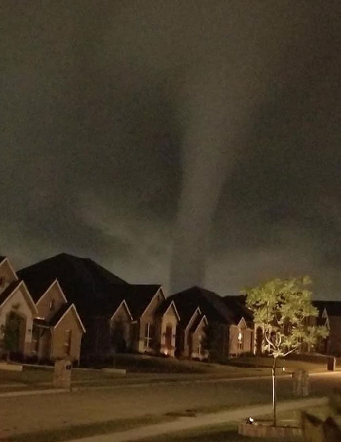 Tornado Over Dallas TX Last Night