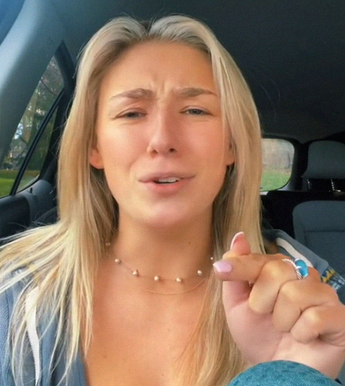 Woman Breaks A Starbucks ‘Pay It Forward’ Streak And Explains Why She’s Refusing To Be Shamed For It Woman Breaks A Starbucks ‘Pay It Forward’ Streak And Explains Why She’s Refusing To Be Shamed For It