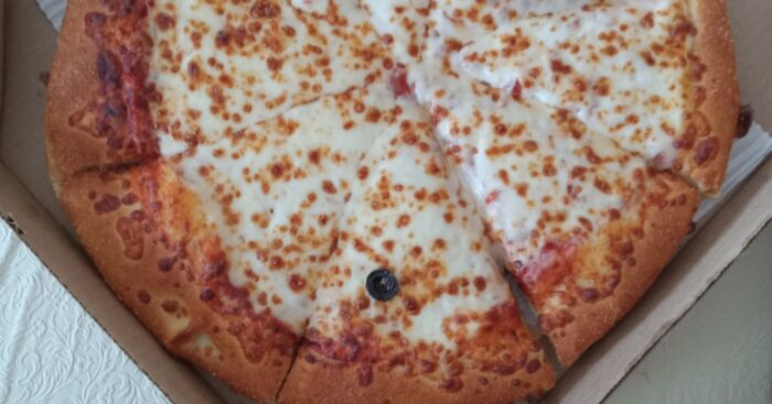 Hey Pandas, Post Your Fast Food Fails (Closed)