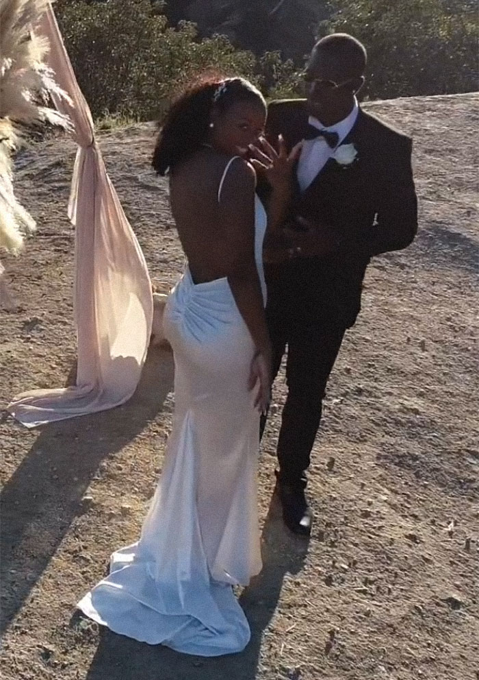 Frugal Bride Shares How She Only Spent $500 For The Whole Wedding With 40 Guests And People Are Applauding Her Ingeniosity Frugal Bride Shares How She Only Spent $500 For The Whole Wedding With 40 Guests And People Are Applauding Her Ingeniosity