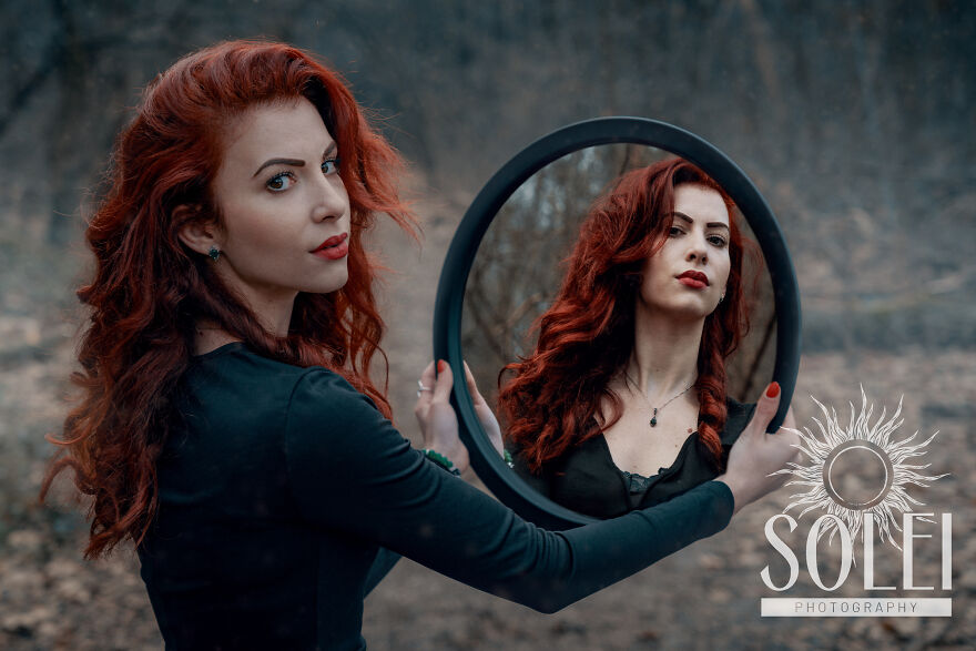 I Took A Pharmacist With Scarlet Hair For A Photoshoot In A Dead Forest (5 Pics) I Took A Pharmacist With Scarlet Hair For A Photoshoot In A Dead Forest (5 Pics)