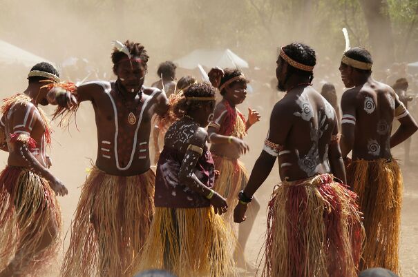 indigenous-australian-ceremony-malcolm-williams-_-flickr-626cdec70d326.jpg