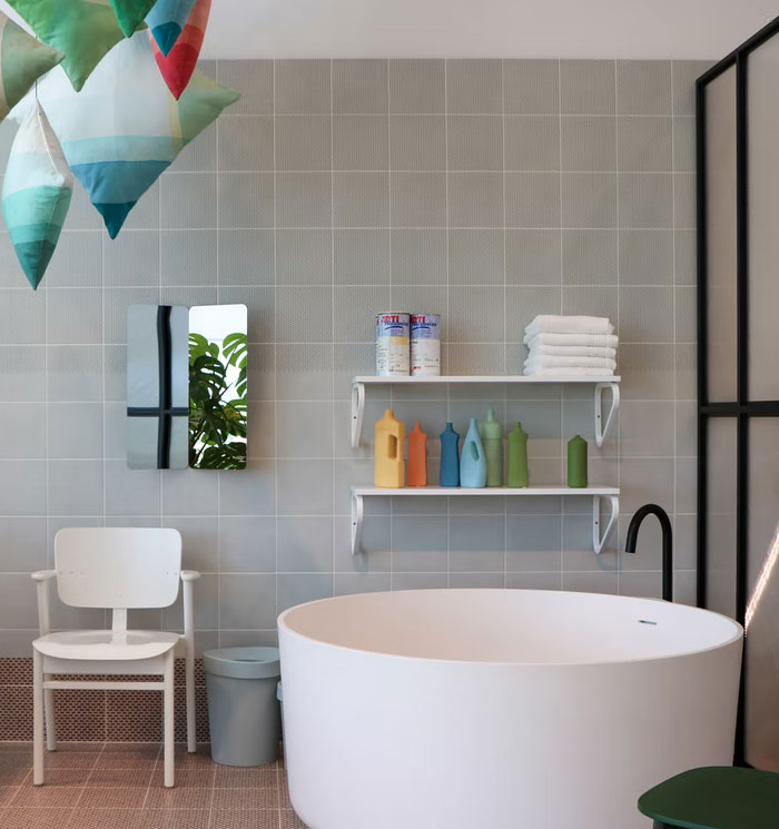 35 Men Share Things They Didn't Know They Were Doing Wrong Until They Started Living With A Woman