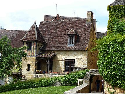 perigord-6247f765df9aa.jpg