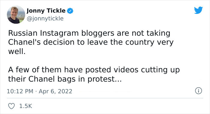 Russian Influencers Are Destroying Chanel Bags In Protest Of Sales Ban, The Internet Puts Them In Place By Reminding About The War That's Still Going On Russian Influencers Are Destroying Chanel Bags In Protest Of Sales Ban, The Internet Puts Them In Place By Reminding About The War That's Still Going On