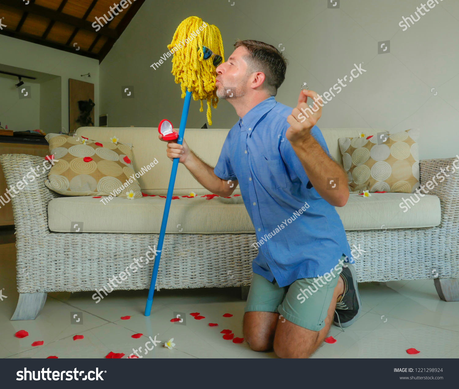 Hey Pandas, What’s The Weirdest/Strangest Picture On Your Device?