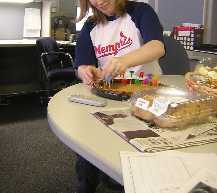 Employee Gets An Unwanted Surprise Birthday Party At Office, Gets A Panic Attack, Sues The Company For $450k Employee Gets An Unwanted Surprise Birthday Party At Office, Gets A Panic Attack, Sues The Company For $450k