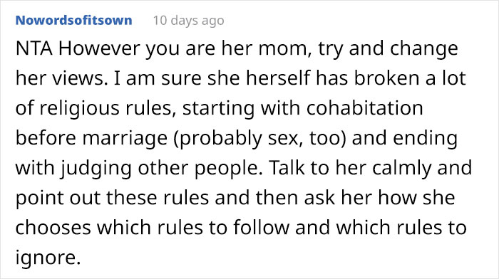 Bride Doesn't Invite Sister To The Wedding Because Of Her Sexuality, Freaks Out When Her Mother Refuses To Come Too Bride Doesn't Invite Sister To The Wedding Because Of Her Sexuality, Freaks Out When Her Mother Refuses To Come Too