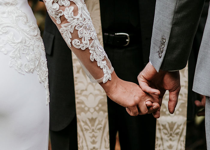 Man Passes Away At His Brother's Wedding, Bride Accuses Him Of Ruining The Most Important Day Of Her Life Man Passes Away At His Brother's Wedding, Bride Accuses Him Of Ruining The Most Important Day Of Her Life