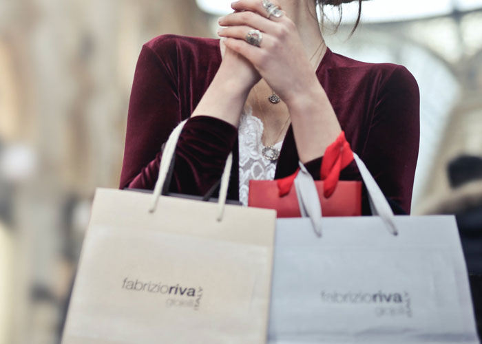 Woman Gets Disowned By Asian Parents For Refusing To Fund Younger Sister's Lavish Lifestyle