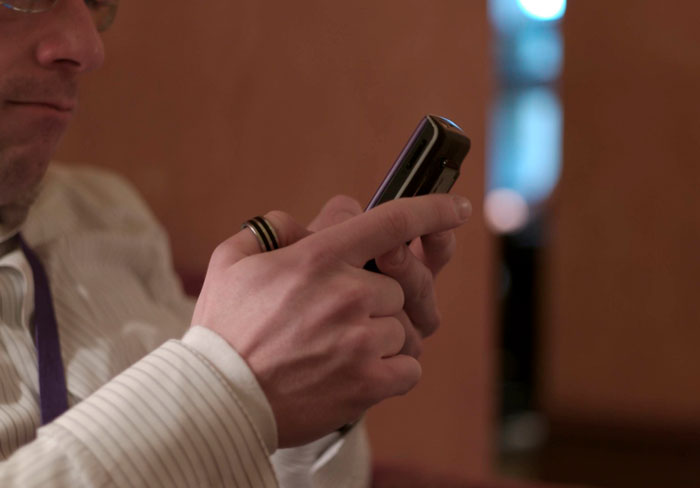 Millennial Translates Slang For Her Older Coworkers And They Help Her With Work-Speak, Shared On Twitter Millennial Translates Slang For Her Older Coworkers And They Help Her With Work-Speak, Shared On Twitter