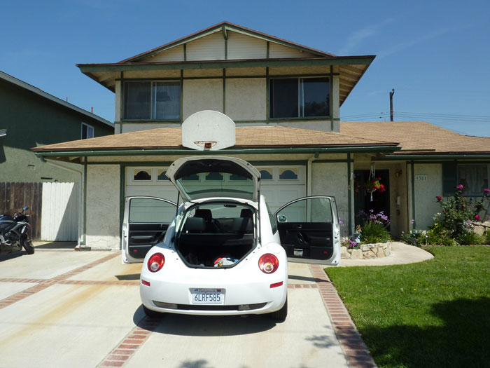 17 Y.O. Found Out Mom And Stepdad Purchased A House Using His Inheritance Money From Dad, Later Exposed The Man In Front Of His Visiting Family 17 Y.O. Found Out Mom And Stepdad Purchased A House Using His Inheritance Money From Dad, Later Exposed The Man In Front Of His Visiting Family